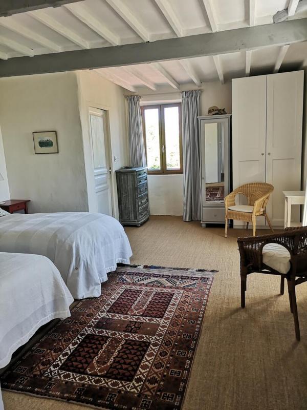 Maison - 394 m² - 10 pièces