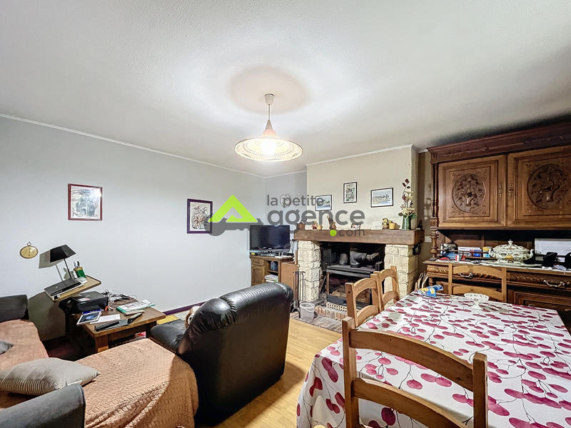 Maison - 101 m² - 5 pièces