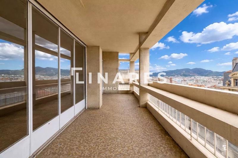 Appartement - 163 m² - 5 pièces