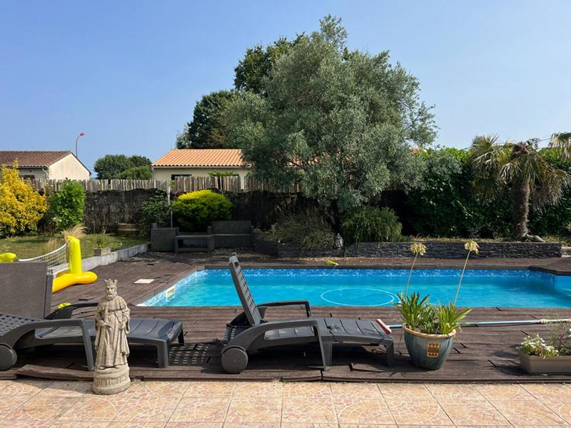 Maison - 143 m² - 4 pièces