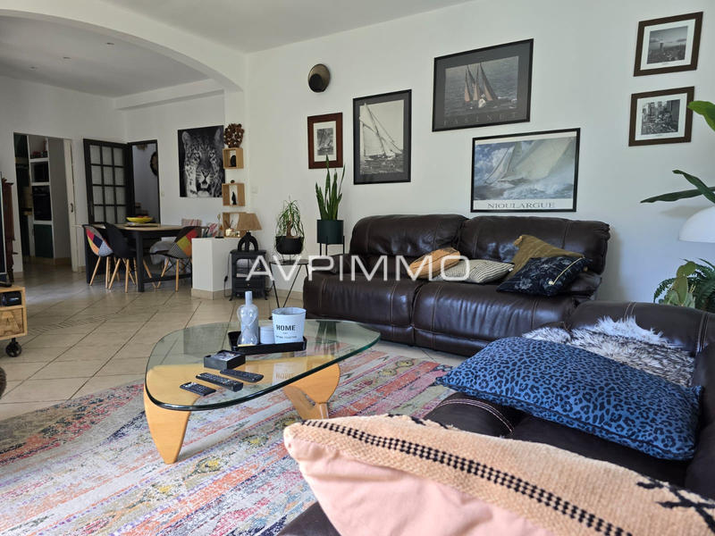 Villa - 145 m² - 4 pièces