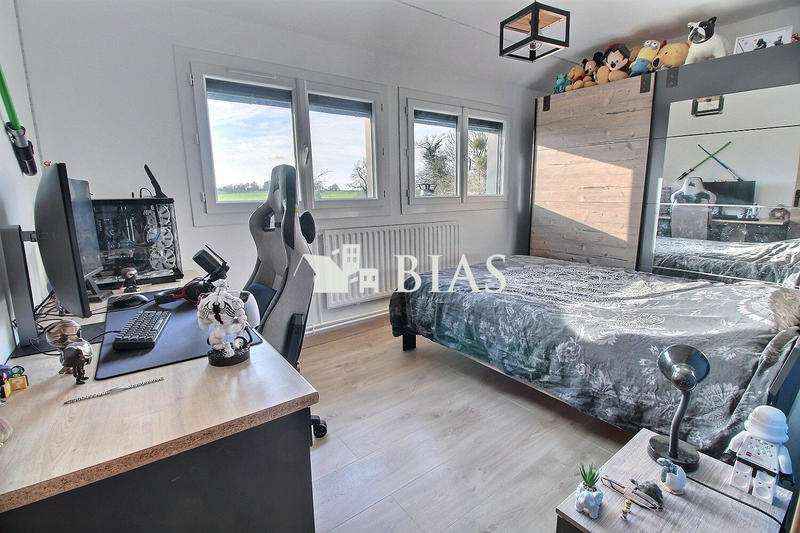 Maison - 149 m² - 5 pièces