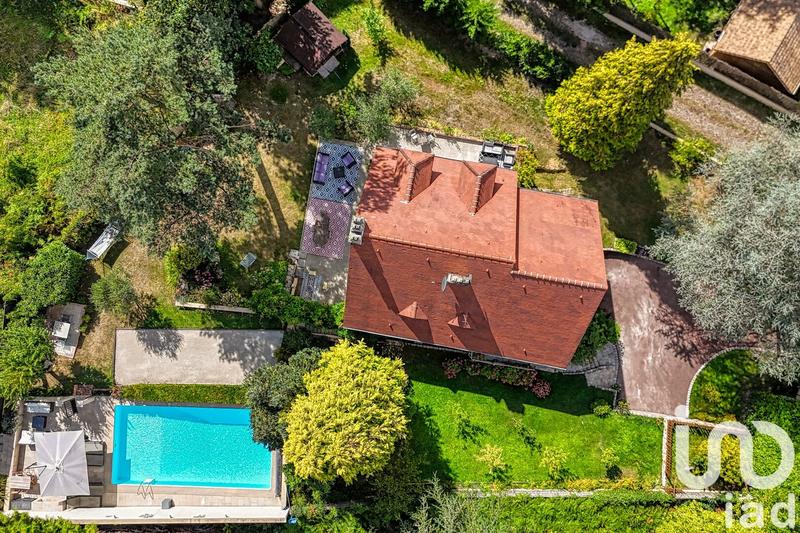 Maison - 175 m² - 6 pièces