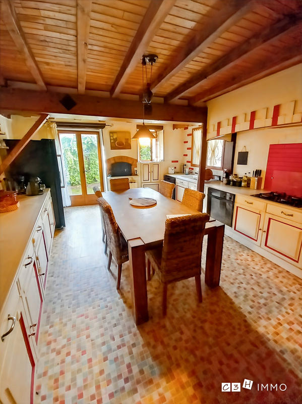 Maison - 127 m² - 5 pièces