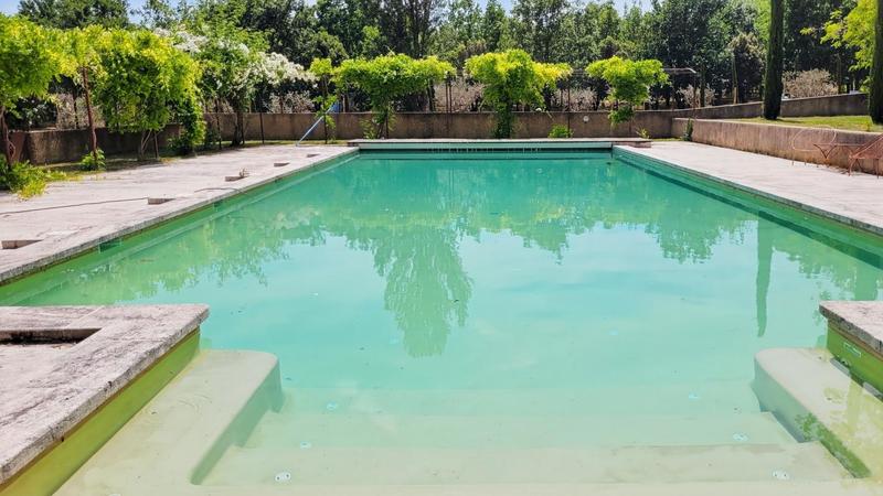 Maison - 500 m² - 8 pièces