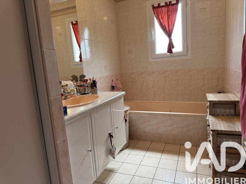 Maison - 147 m² - 6 pièces