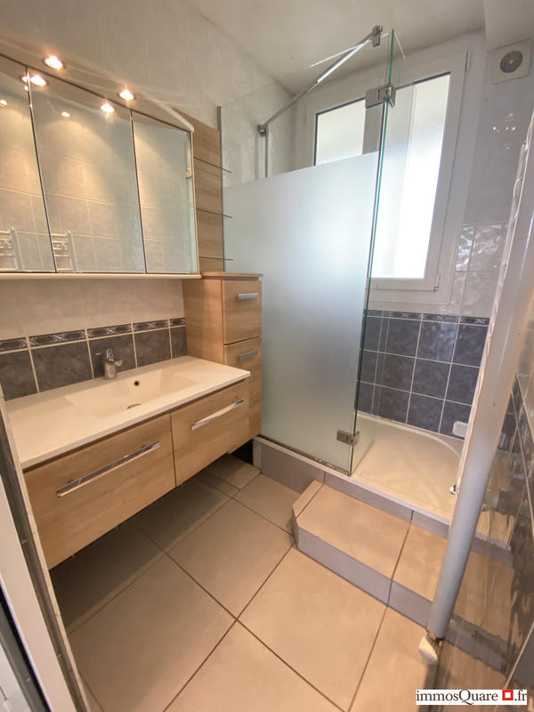 Appartement - 76 m² - 4 pièces