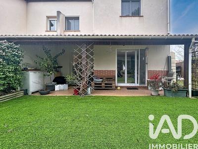 Maison - 82 m² - 4 pièces