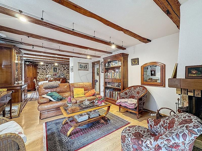 Maison - 141 m² - 6 pièces