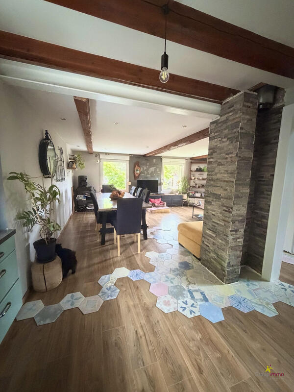 Maison - 89 m² - 4 pièces