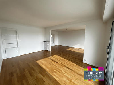 Appartement - 110 m² - 4 pièces