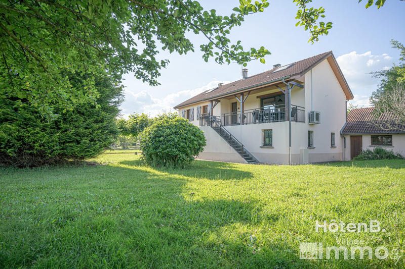 Appartement - 115 m² - 6 pièces