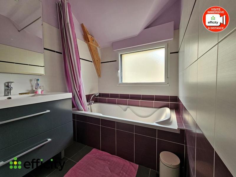 Maison - 108 m² - 6 pièces