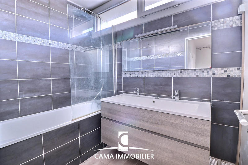 Appartement - 69 m² - 3 pièces