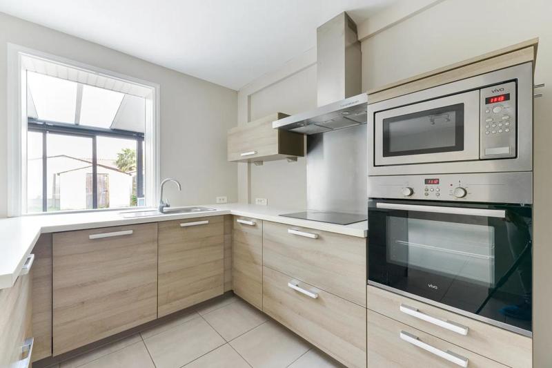 Maison - 137 m² - 6 pièces