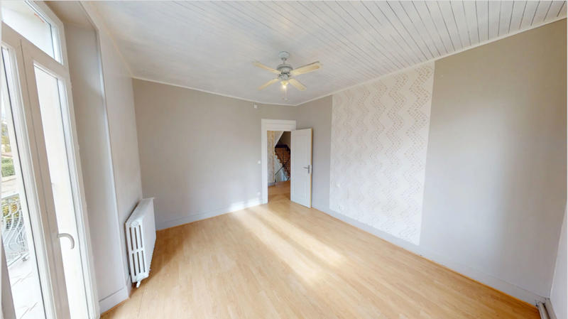 Maison - 122 m² - 5 pièces