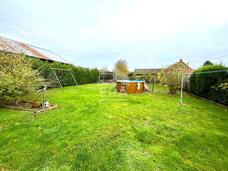 Maison - 318 m² - 10 pièces