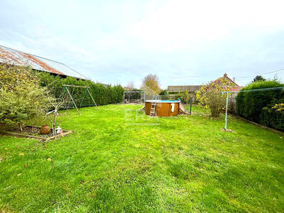 Maison - 318 m² - 10 pièces