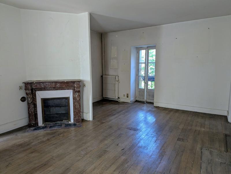 Maison ancienne - 104 m² - 7 pièces