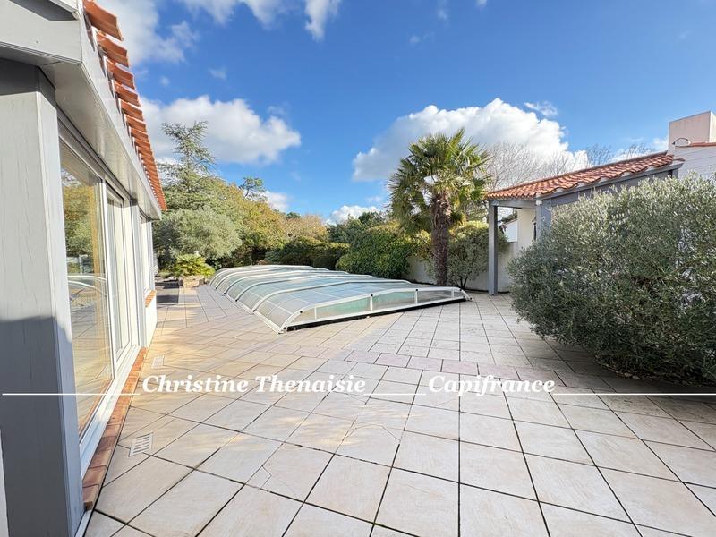 Maison - 163 m² - 5 pièces