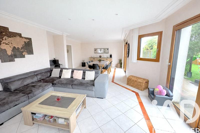 Maison - 160 m² - 7 pièces