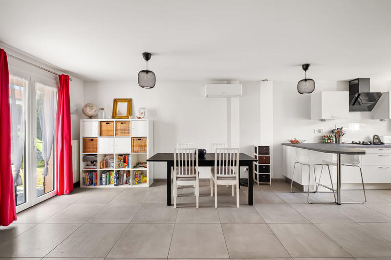 Maison - 83 m² - 4 pièces