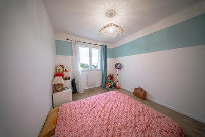 Maison - 88 m² - 4 pièces