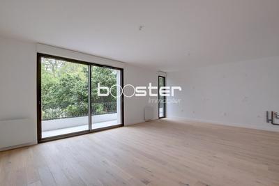 Appartement ancien - 98 m² - 4 pièces