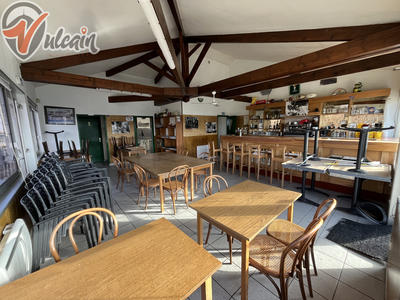 Local commercial - 186 m²