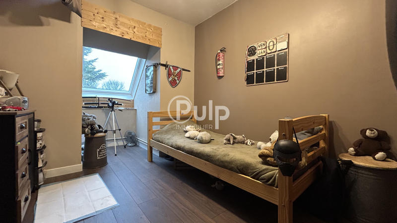 Maison - 152 m² - 7 pièces