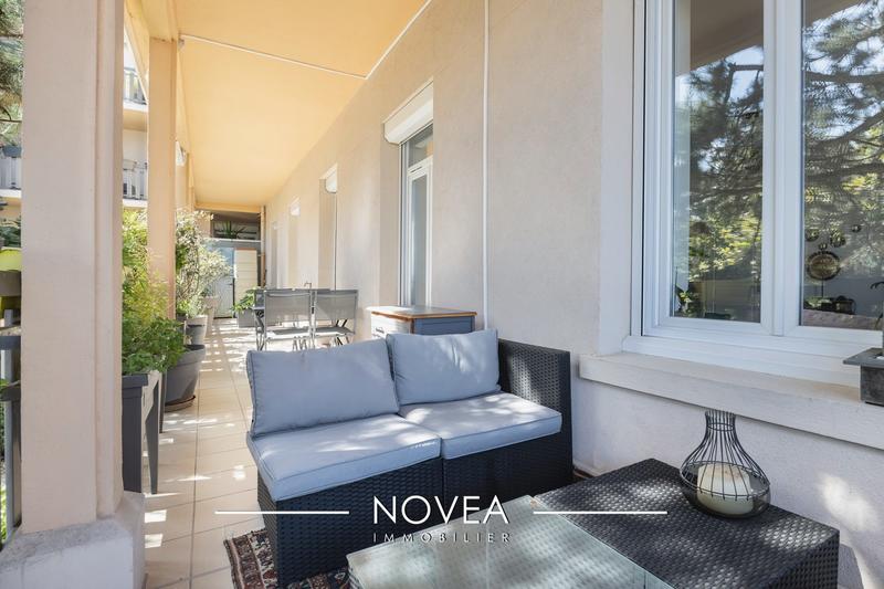 Appartement - 122 m² - 4 pièces