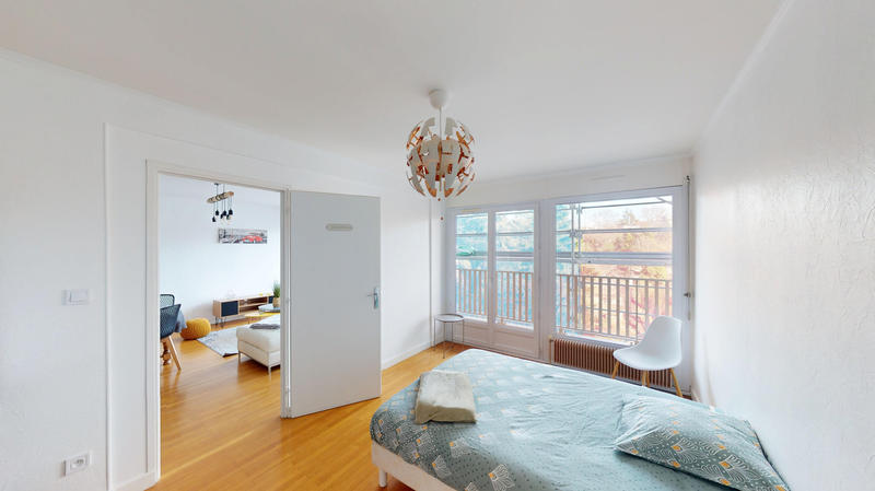 Appartement - 94 m² - 4 pièces