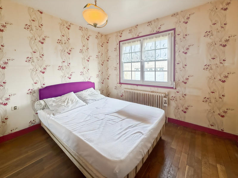 Maison traditionnelle - 81 m² - 4 pièces