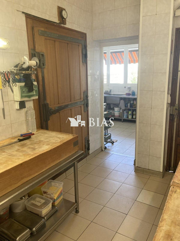 Fonds de commerce - 110 m²