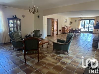 Maison - 185 m² - 5 pièces