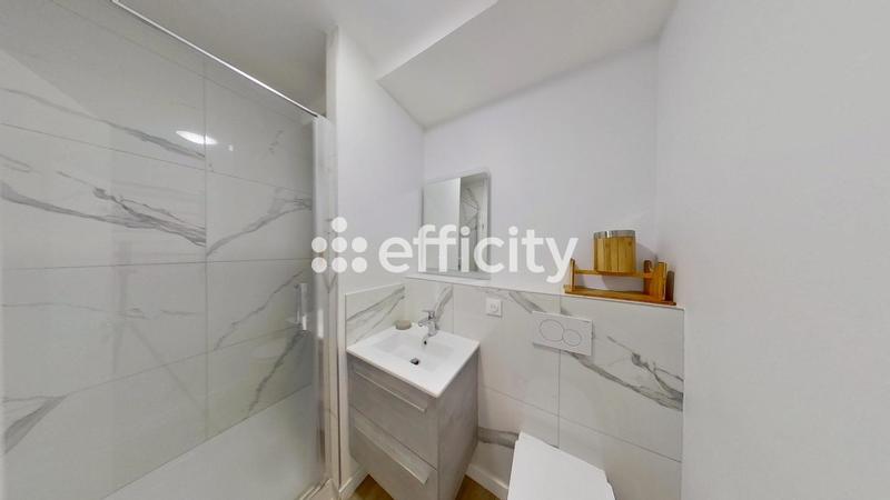 Chambre - 80 m² - 4 pièces