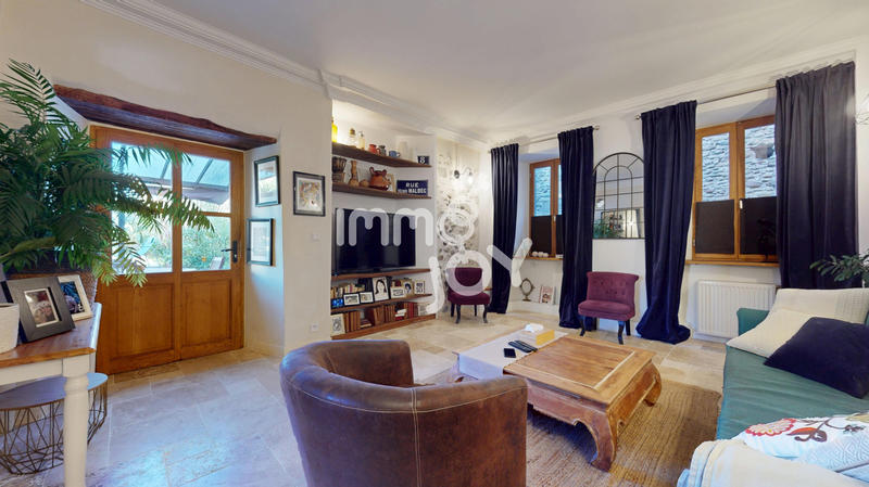 Maison - 165 m² - 6 pièces