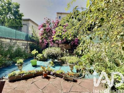 Appartement - 84 m² - 3 pièces