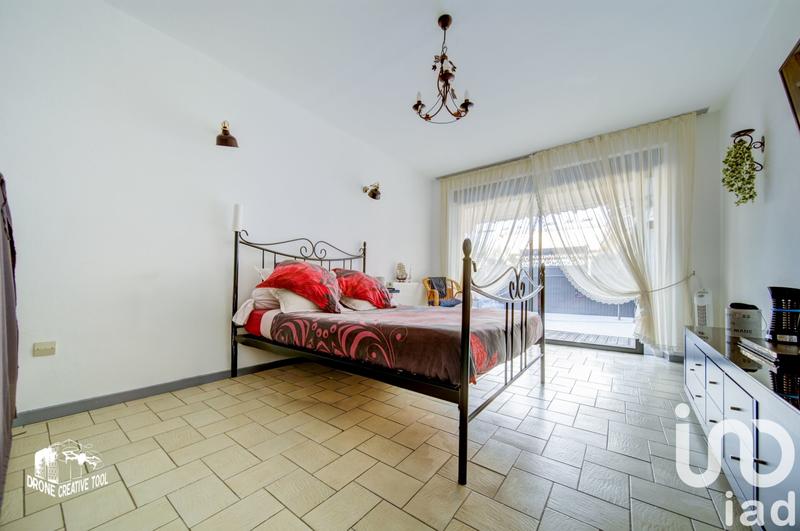 Appartement - 151 m² - 5 pièces