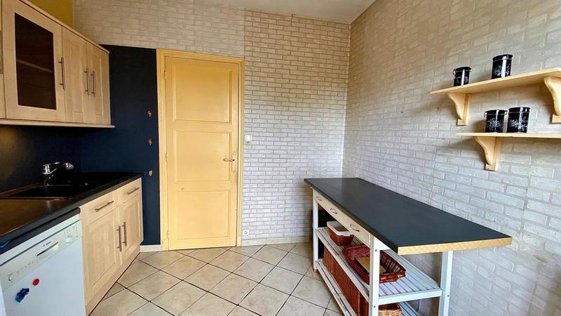 Appartement - 82 m² - 3 pièces