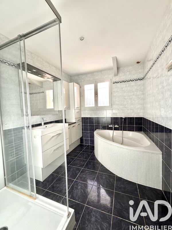 Maison - 185 m² - 5 pièces