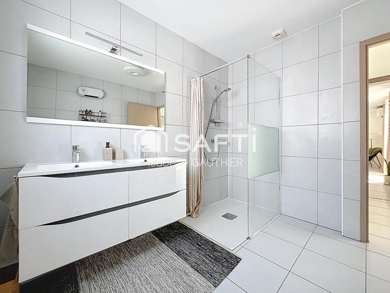 Appartement - 83 m² - 3 pièces