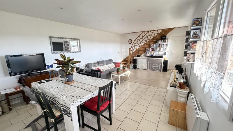 Maison de ville - 93 m² - 4 pièces