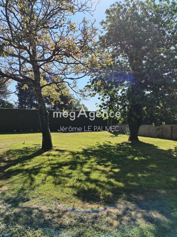 Propriété - 180 m² - 7 pièces