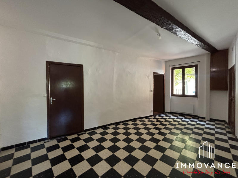 Maison - 121 m² - 6 pièces