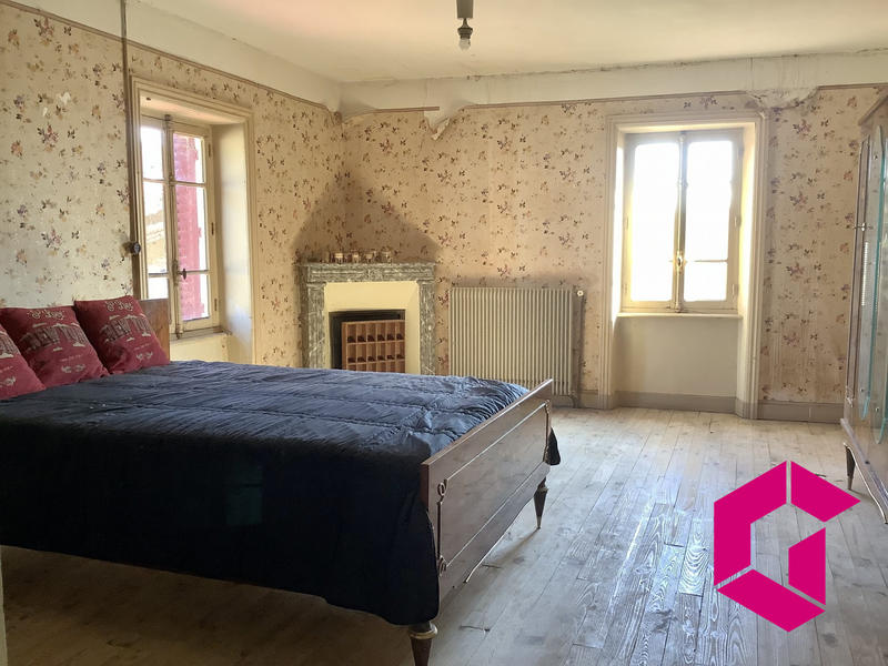 Maison - 163 m² - 6 pièces