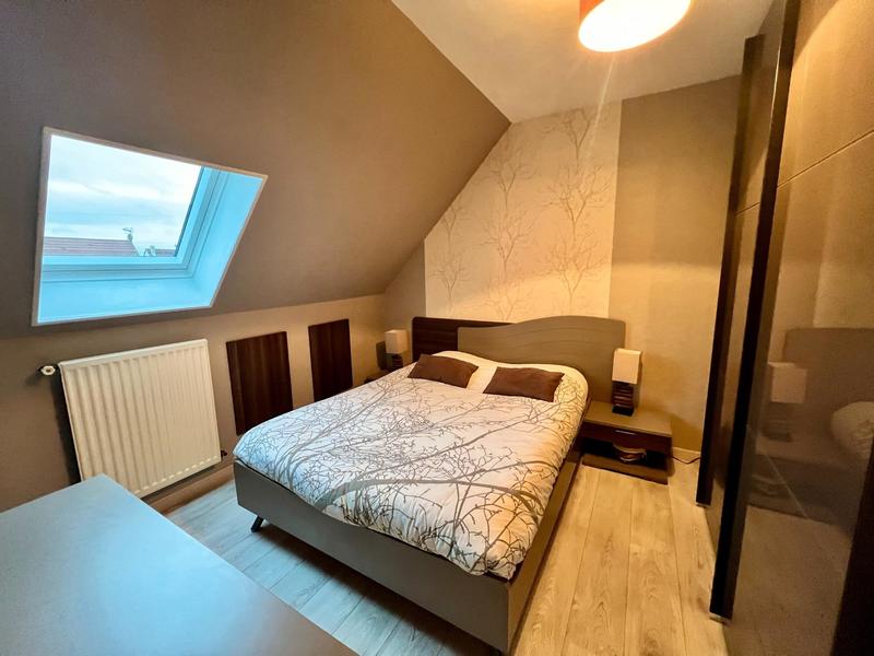 Maison - 105 m² - 5 pièces