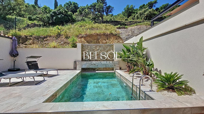 Maison contemporaine - 195 m² - 6 pièces