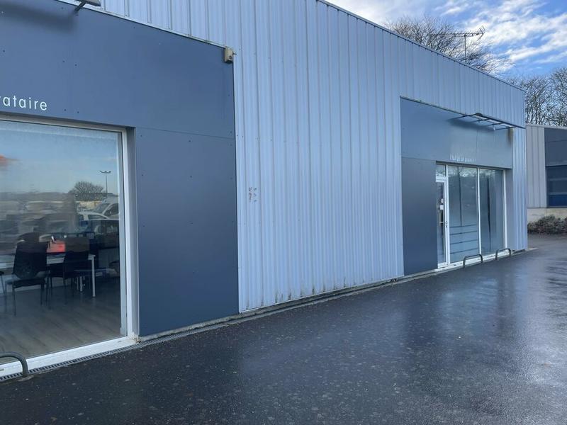 Local d'activité / Entrepôt - 180 m²