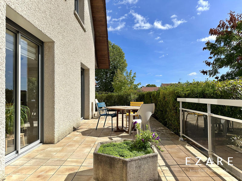 Maison - 190 m² - 6 pièces